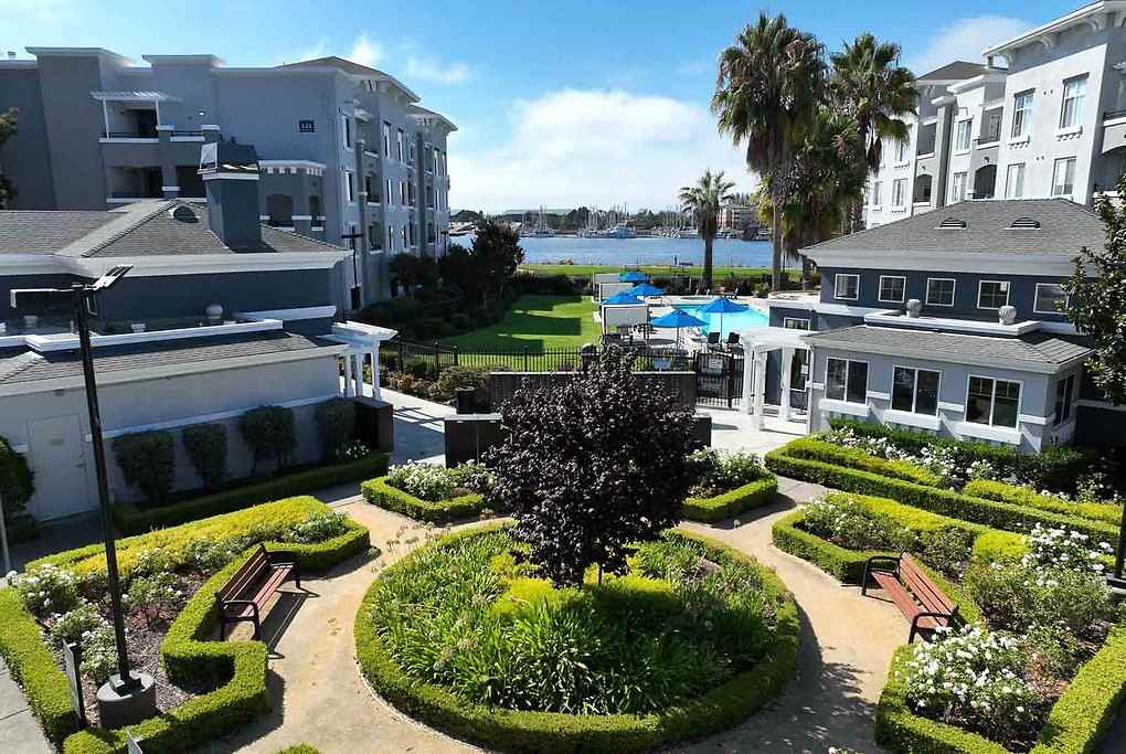 The Landing at Jack London Square - Photo 5 of 34