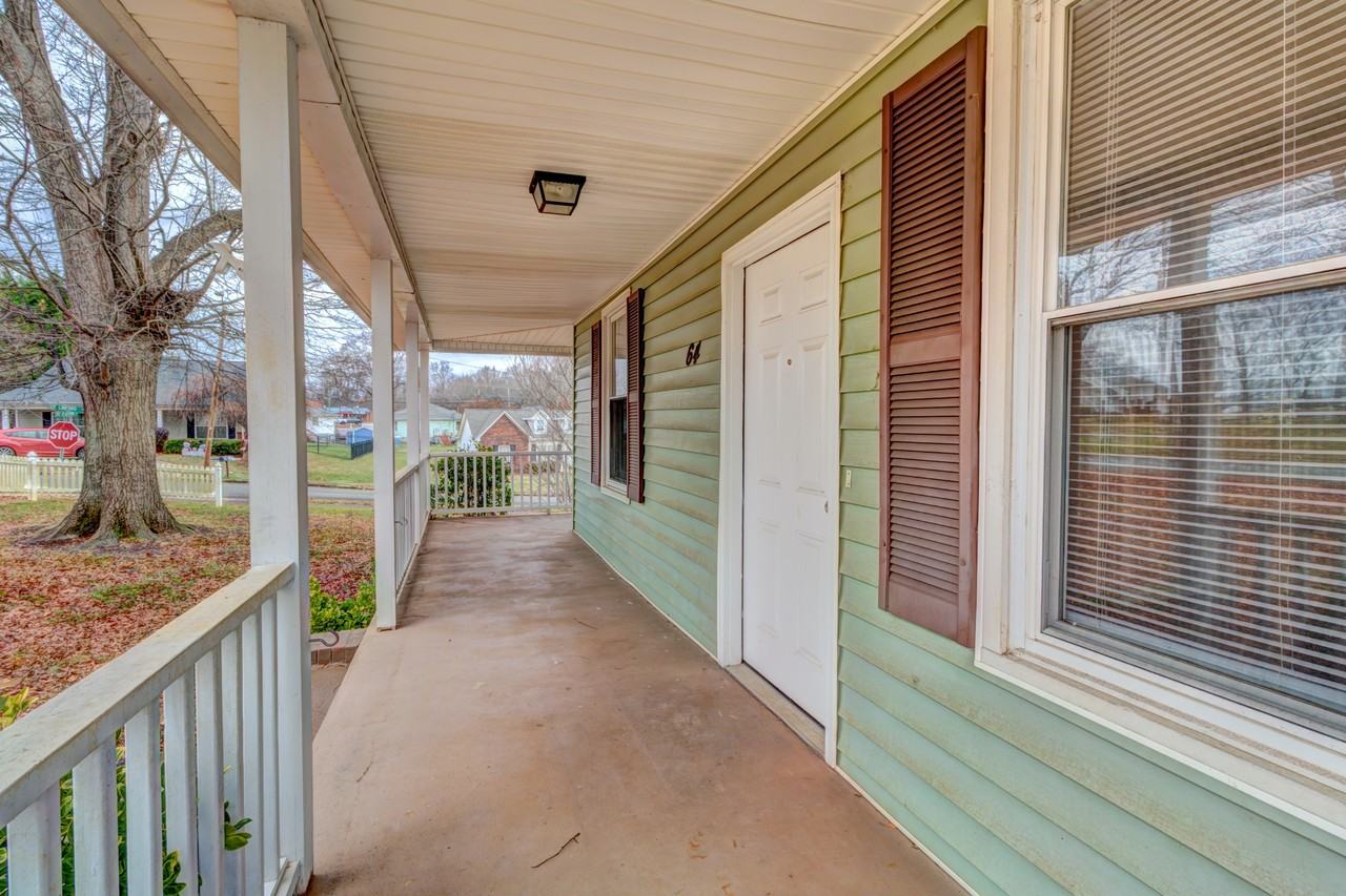 64 Burton St #1 - Photo 3 of 17