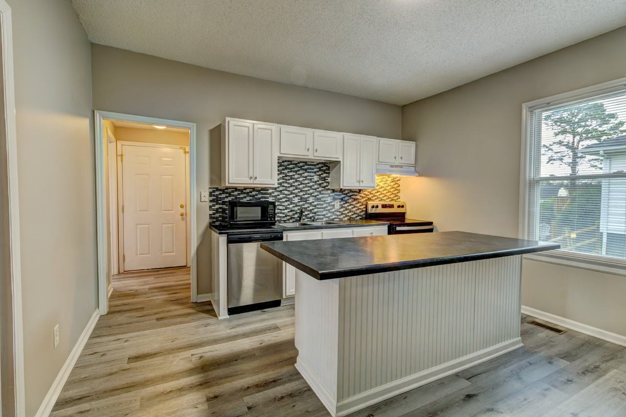 64 Burton St #1 - Photo 4 of 17