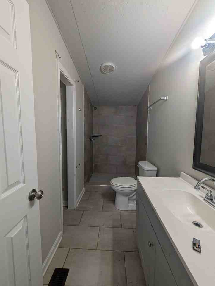 1116 Parker St #1116 - Photo 4 of 10