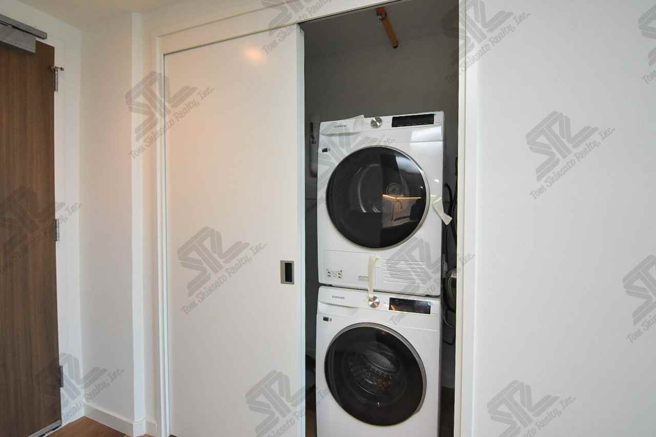 1515 Liona St #3205 - Photo 6 of 18