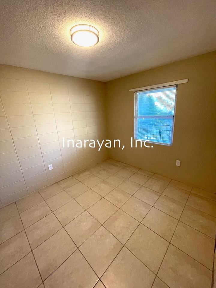 1011 Dewitt Dr - Photo 5 of 9