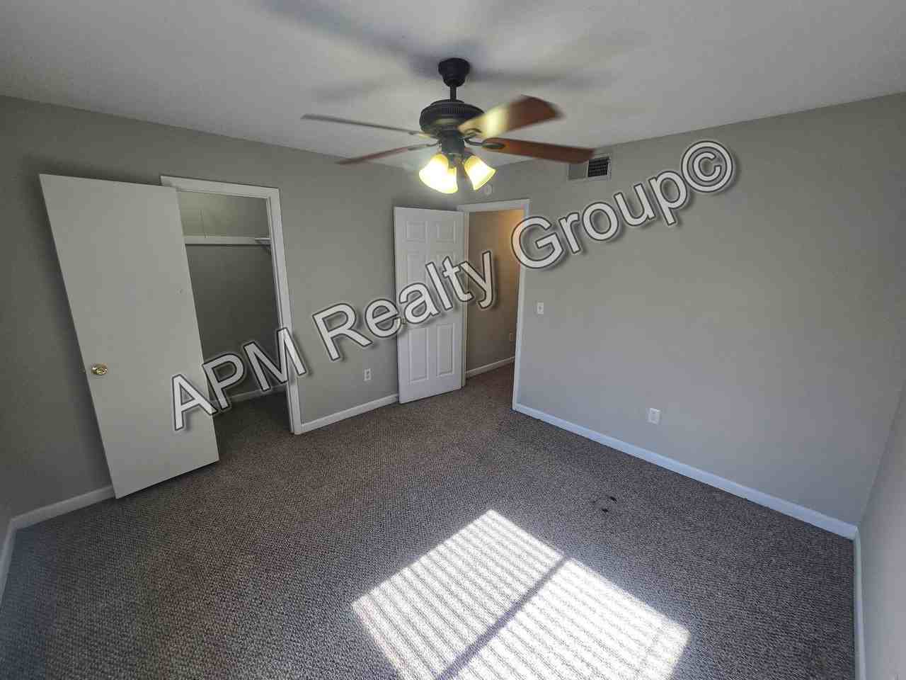 101 Cherry Hall Dr - Photo 5 of 10