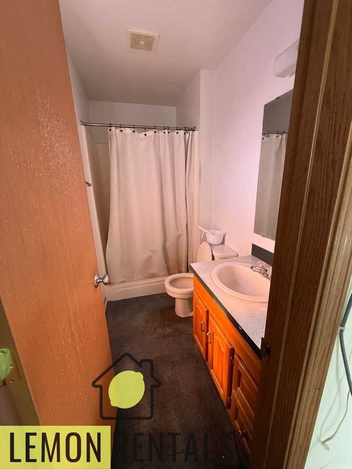 3610 Mclean Dr - Photo 4 of 15