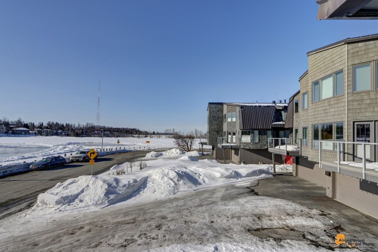 1835 W 15th Ave - Photo 4 of 50