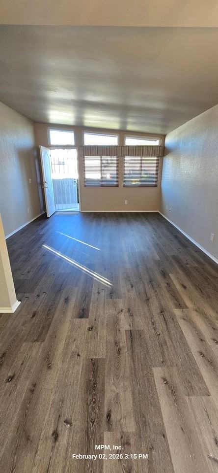 1805 Southview Cir - Photo 7 of 22