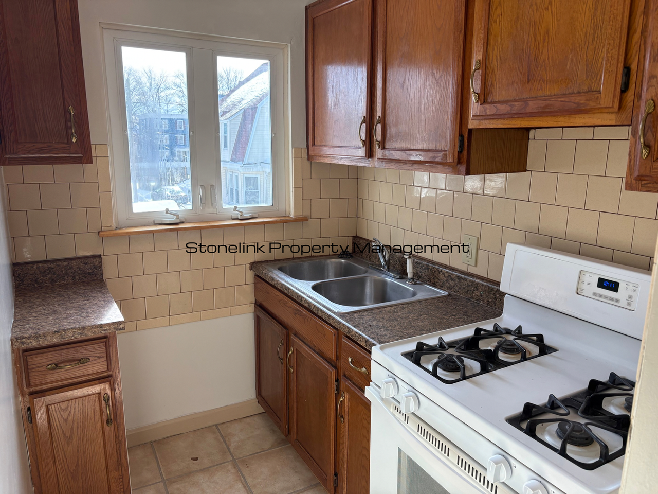 70 Magill Street - Photo 2 of 18