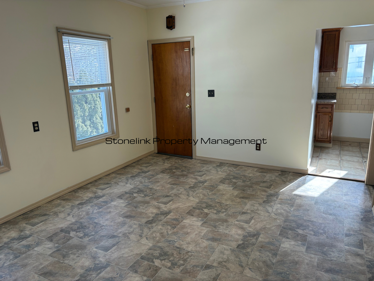 70 Magill Street - Photo 3 of 18