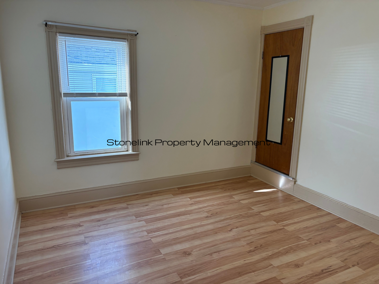 70 Magill Street - Photo 5 of 18