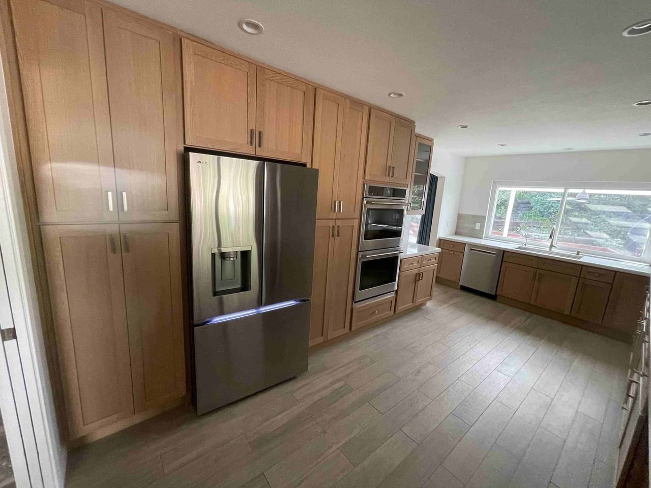 12577 Mendel Dr - Photo 5 of 40