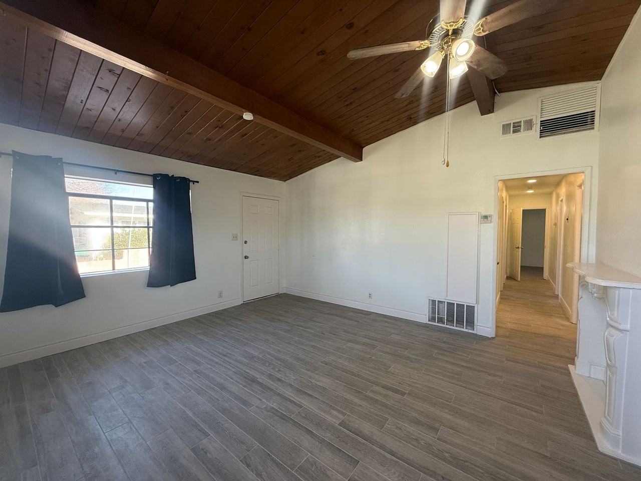 38628 Sumac Ave - Photo 3 of 19