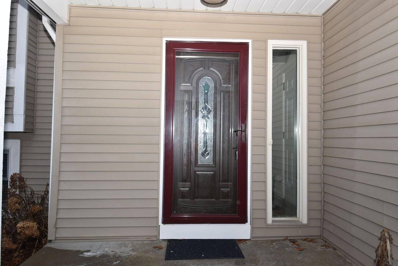 4311 Hunter Run Cir - Photo 2 of 50