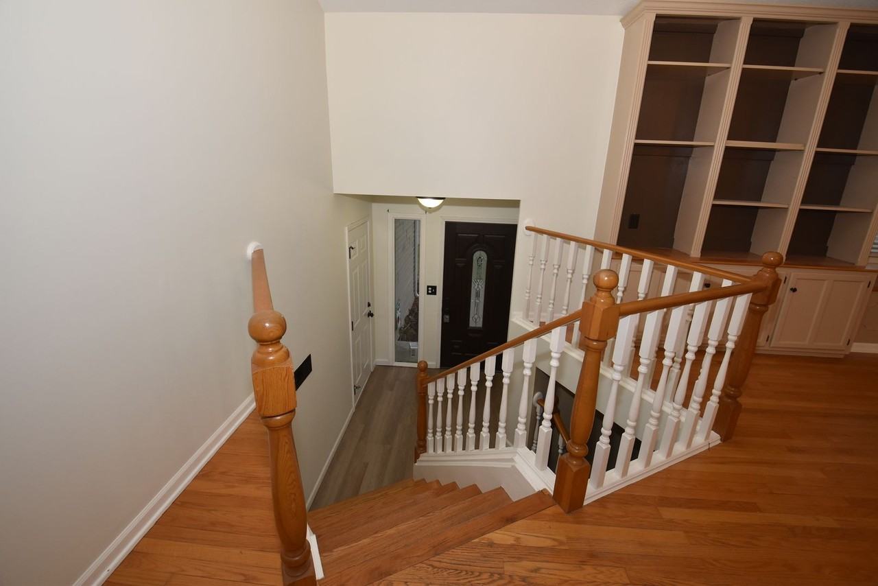 4311 Hunter Run Cir - Photo 3 of 50