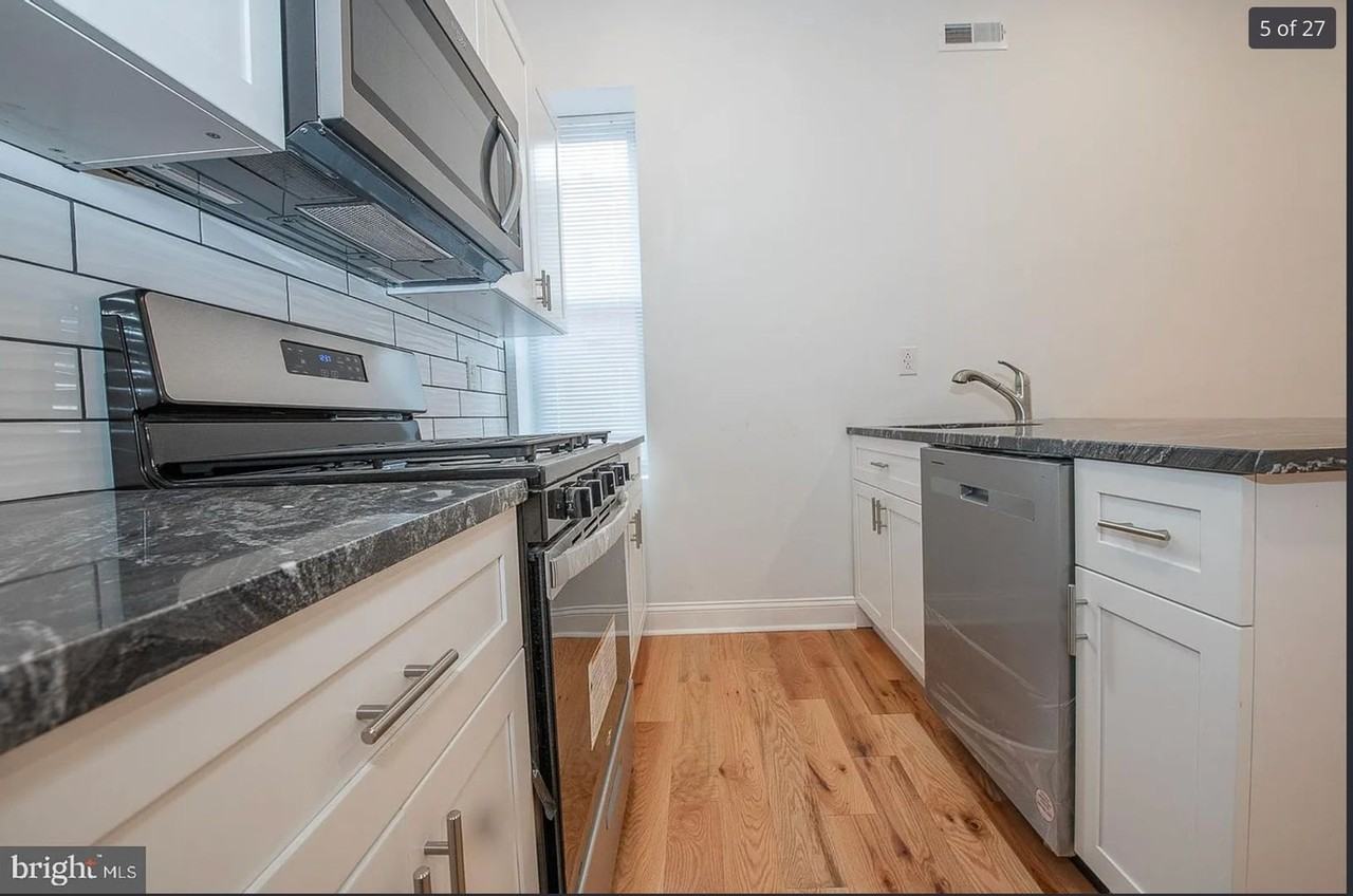 413 S 55th St - Photo 2 of 12