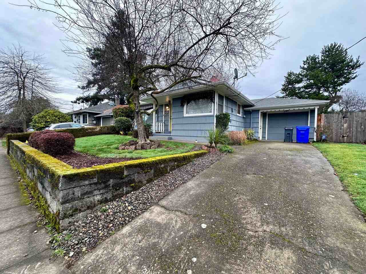 626 Se 49th Ave - Photo 2 of 28