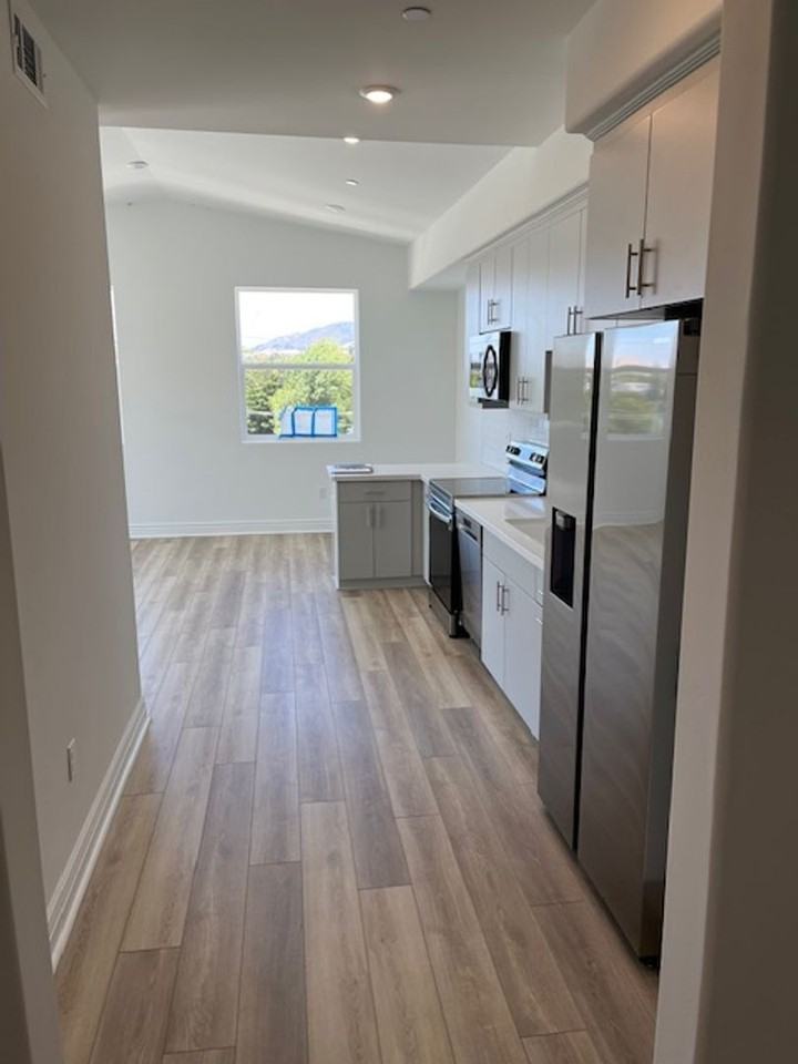 915 Madonna Rd #301 - Photo 4 of 13