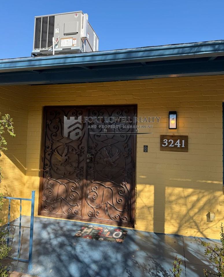 3241 E 28th St - Photo 2 of 31