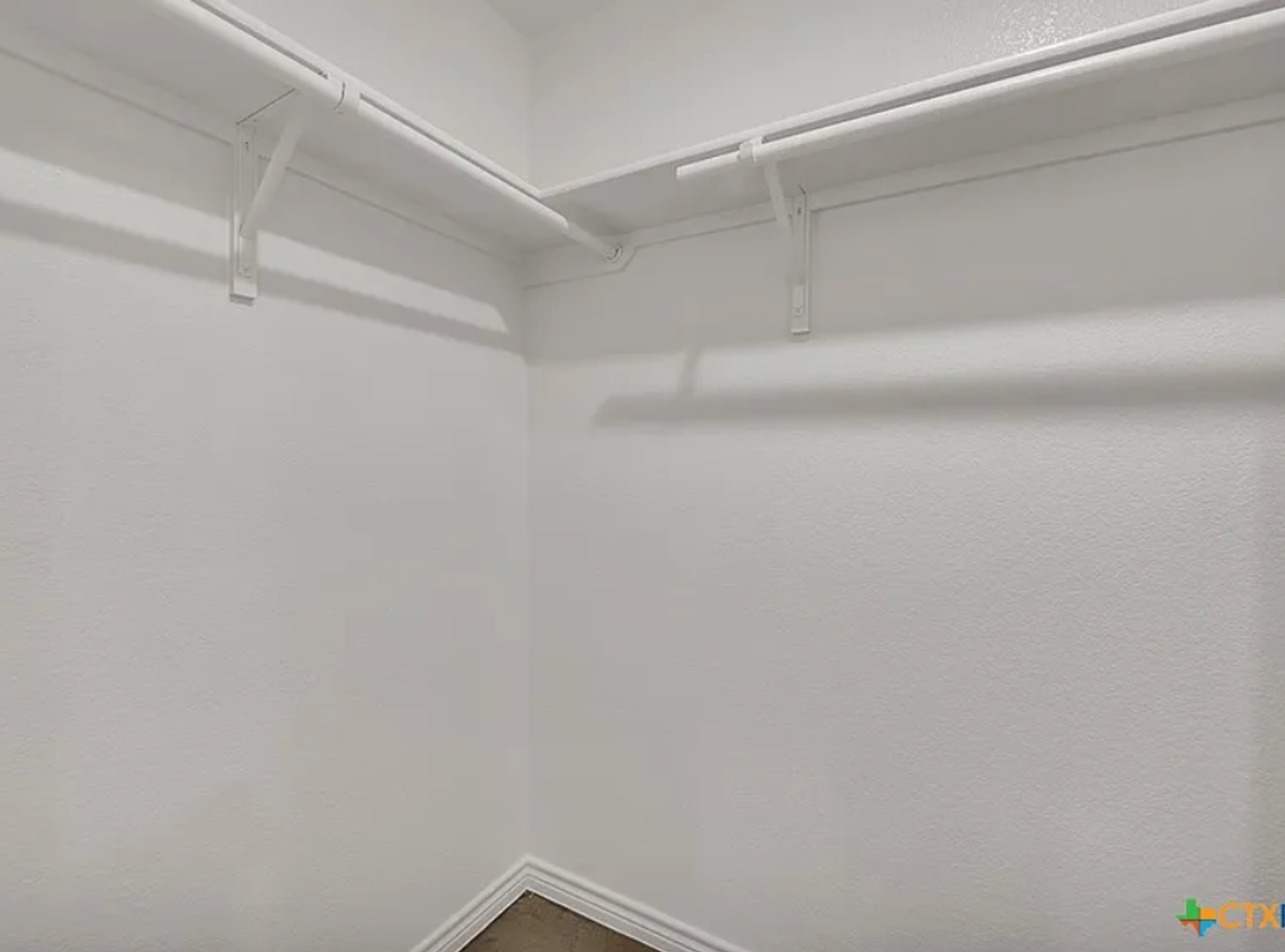 1210 Concord Dr #B - Photo 7 of 15