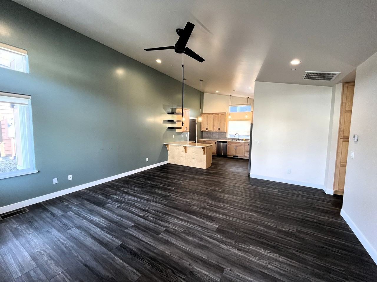 3015 Nellie Way - Photo 4 of 25