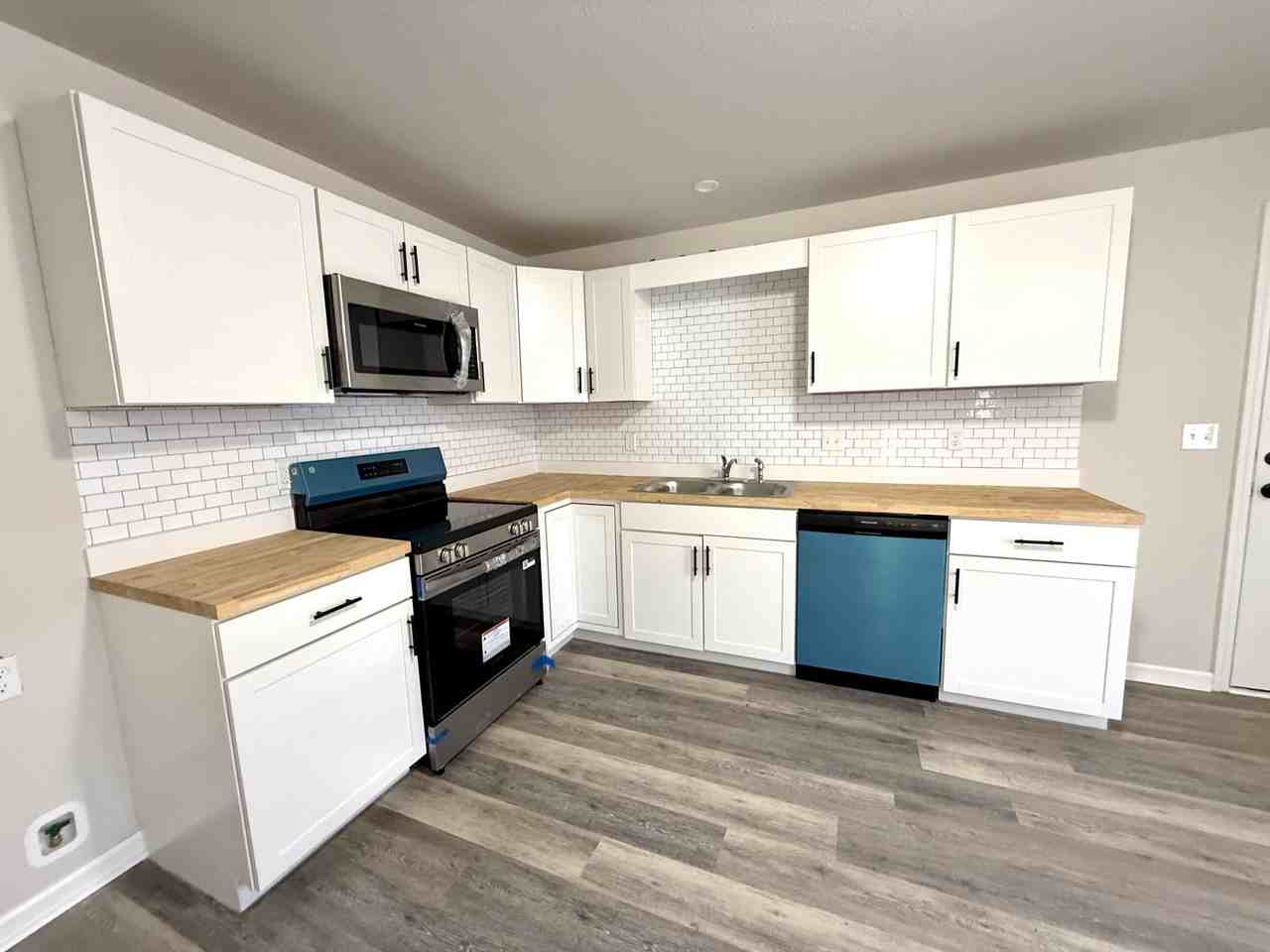 312 M St Ne #1 - Photo 2 of 23