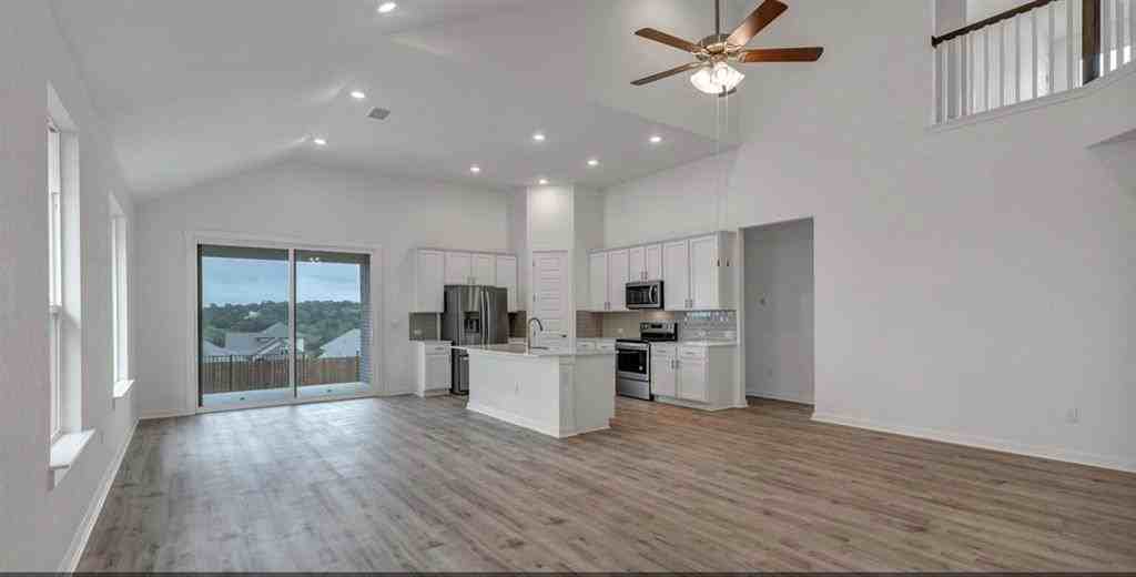 216 Indian Shoal Dr #216 - Photo 4 of 25