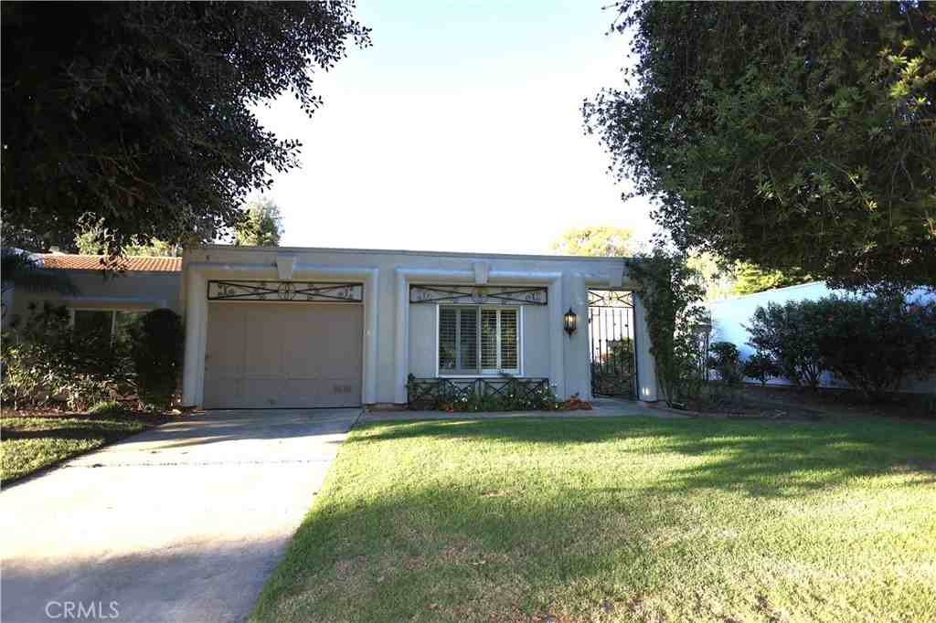 5483 Paseo Del Lago W #5483C - Photo 2 of 24