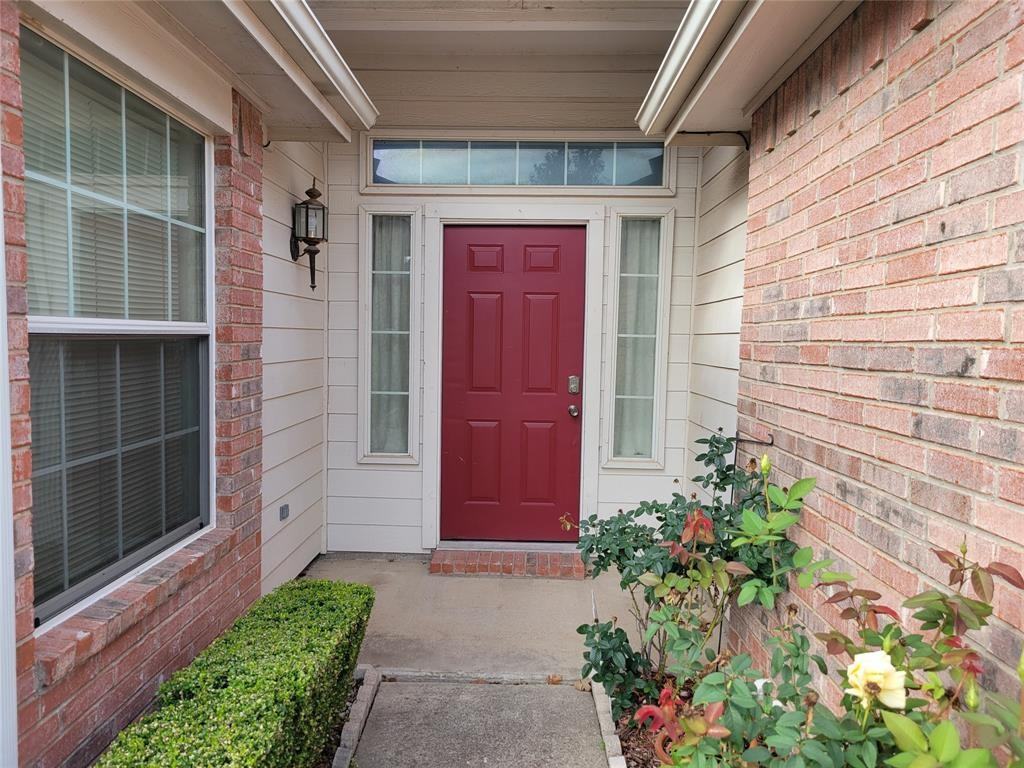 9220 Nightingale Dr #9220 - Photo 2 of 20