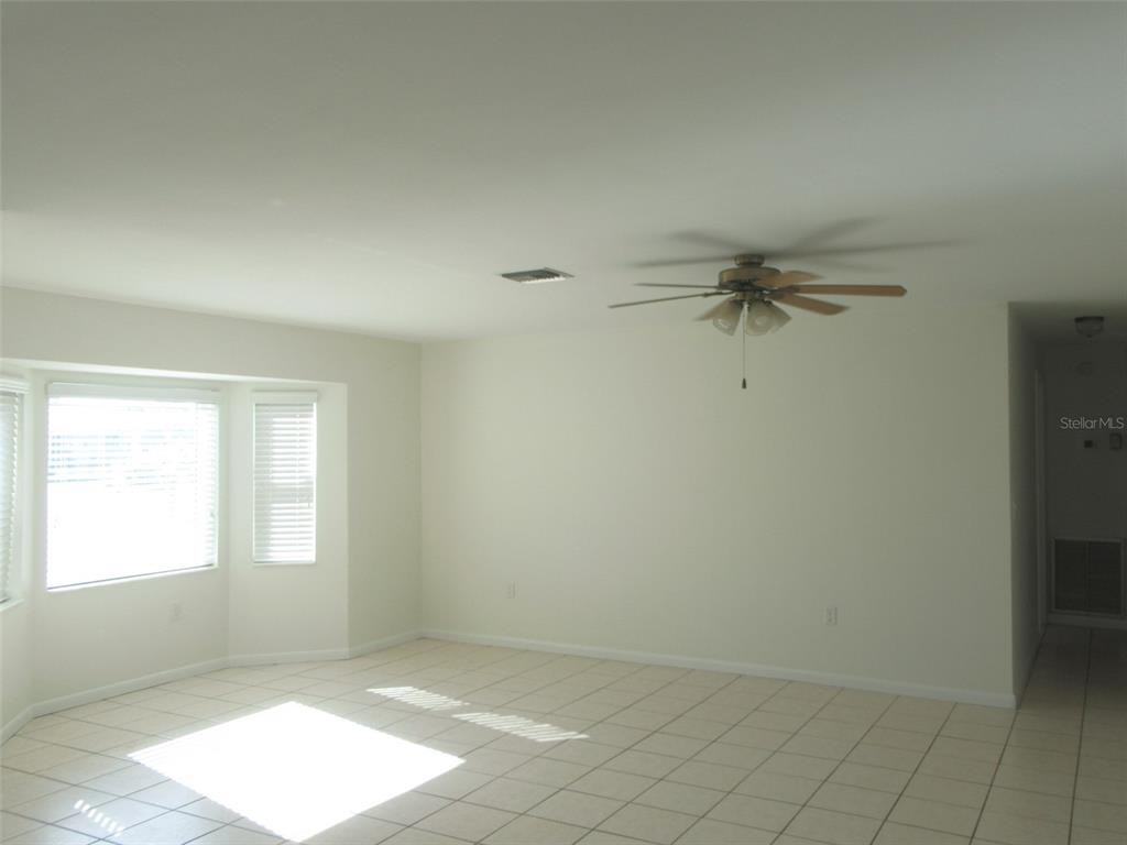 64 Annapolis Ln #64 - Photo 5 of 19