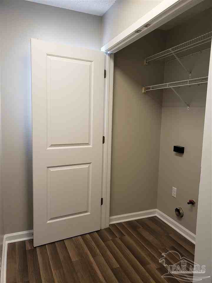 345 S I St #345B - Photo 4 of 8