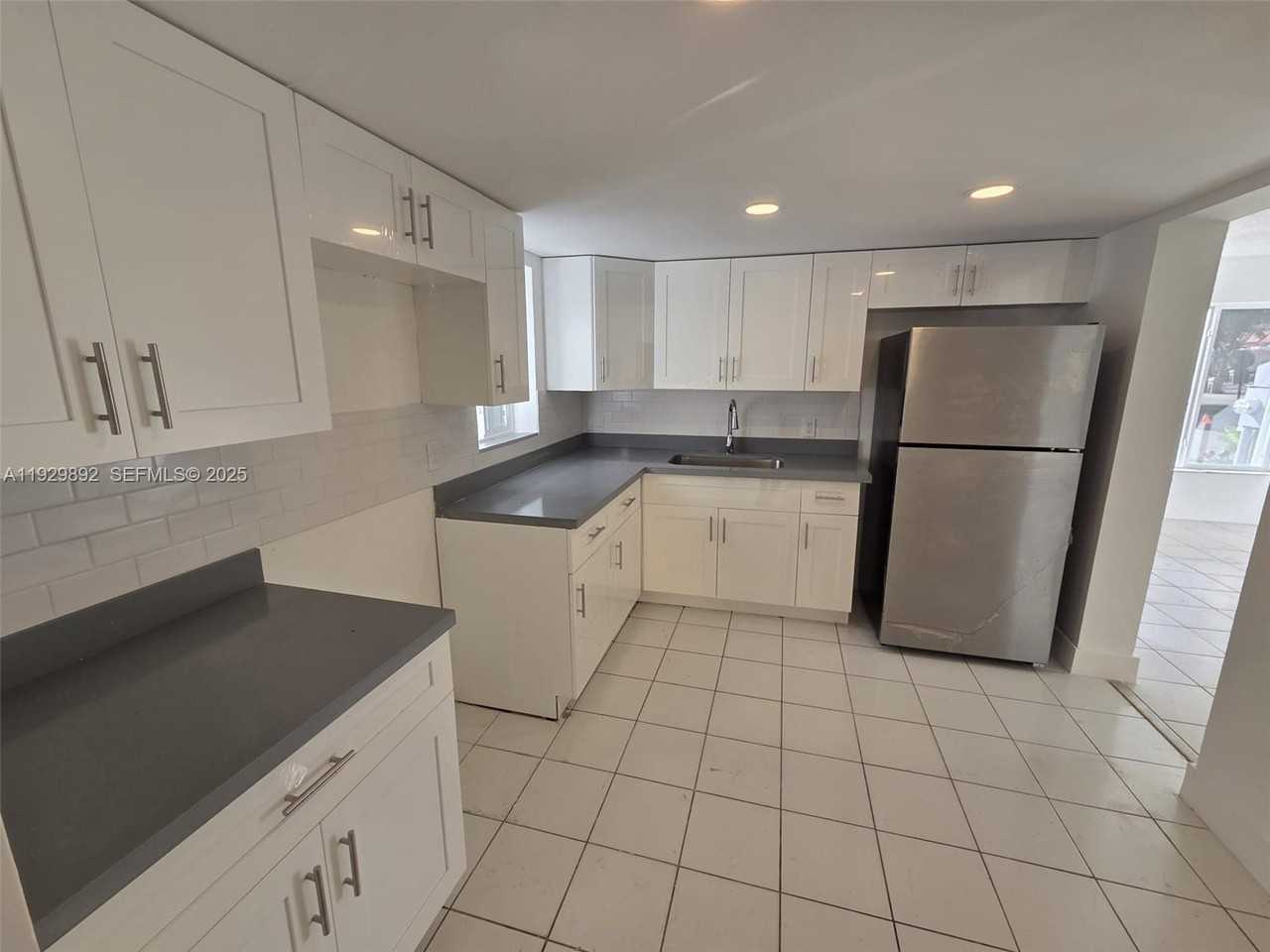 3940 Nw 76th Ter #3940-3940 - Photo 2 of 18