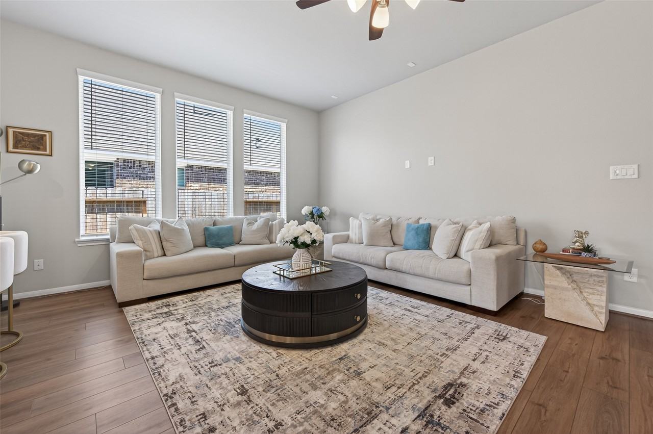 32227 Cedar Crest Dr #32227 - Photo 4 of 24