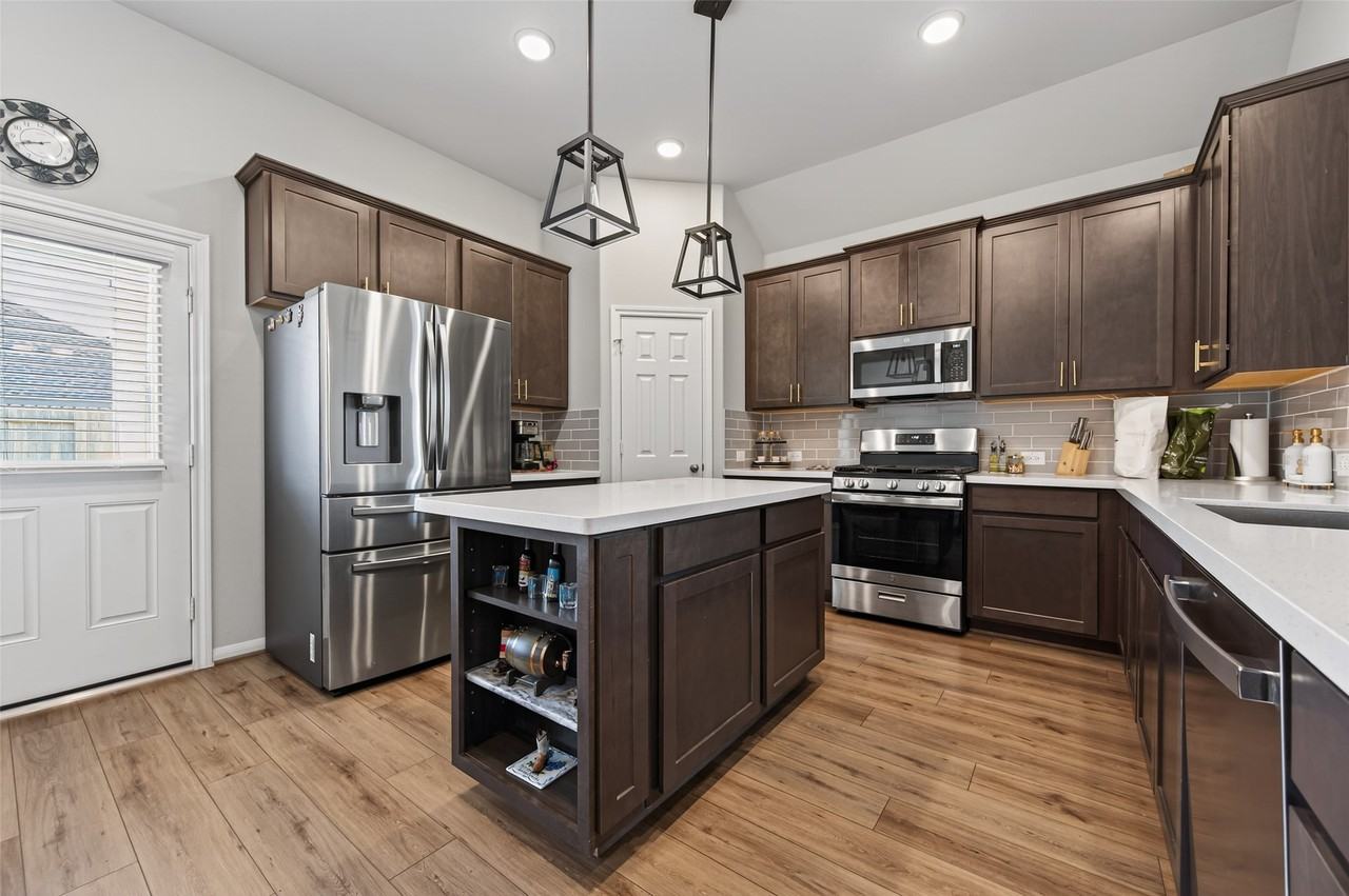 32227 Cedar Crest Dr #32227 - Photo 5 of 24