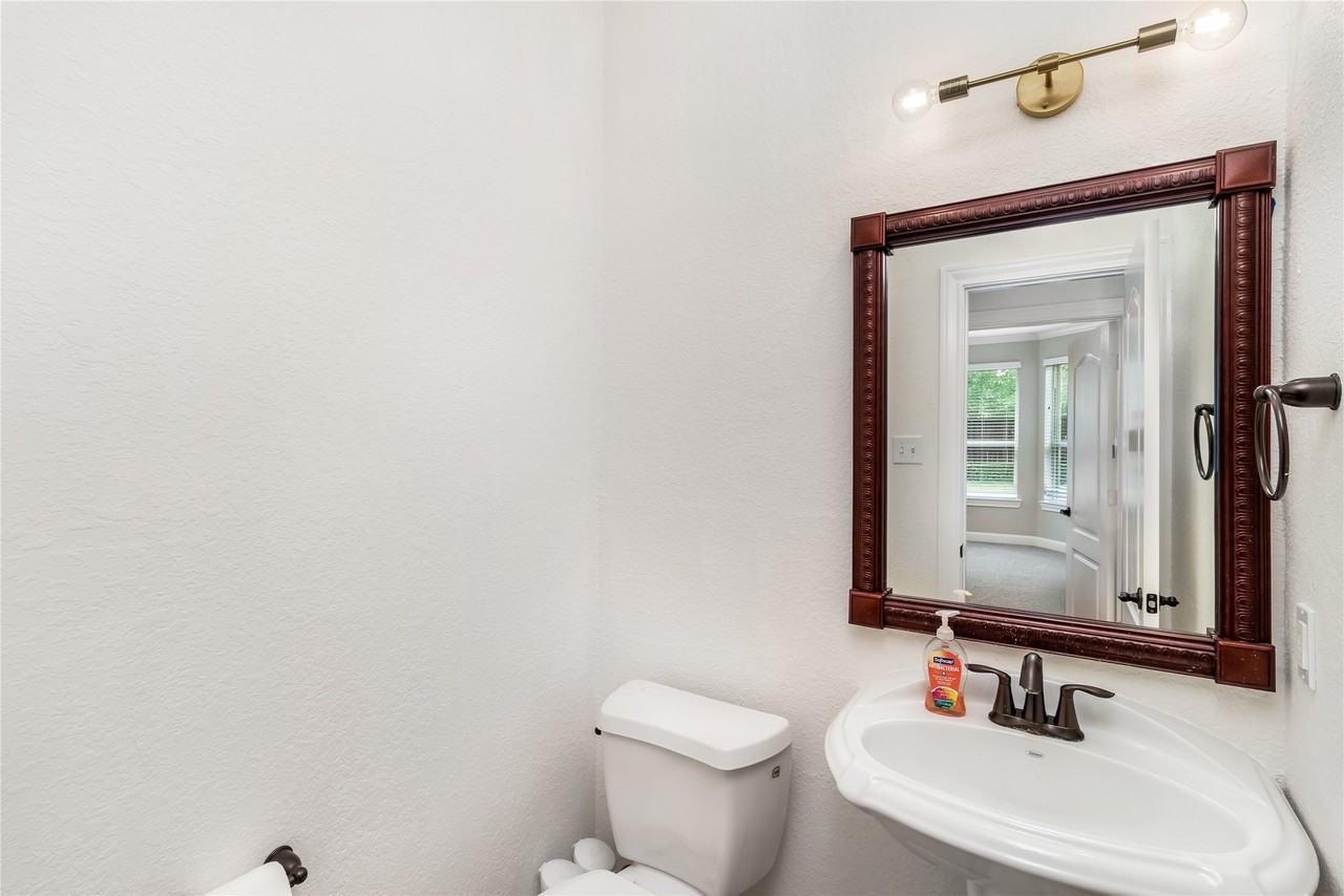 142 Pinto Point Pl #142