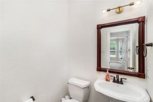 featured image of 142 Pinto Point Pl #142