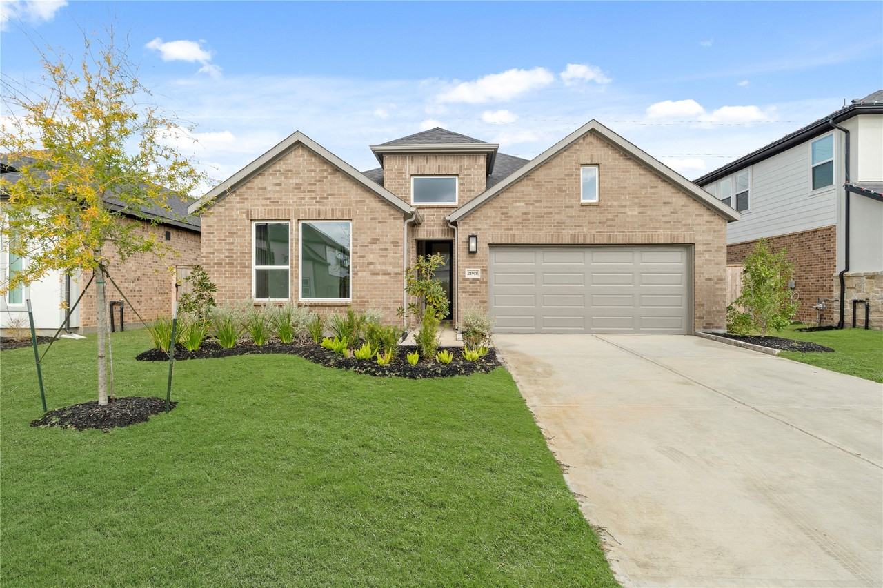 21918 Wycombe Terrace Way #21918 - Photo 5 of 33