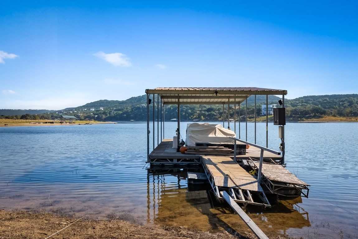 18300 W Rim Dr #18300 - Photo 7 of 35