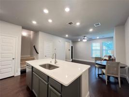 featured image of 3517 Treasure Dr #3517