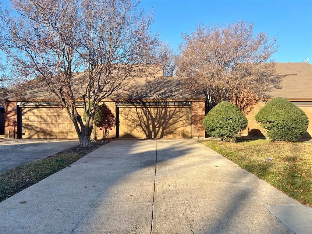 1611 Brentwood Dr #1611 - Photo 5 of 29