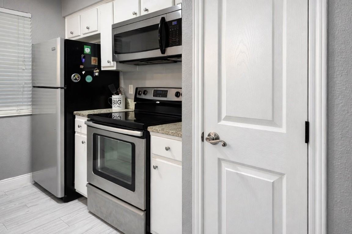 2450 Ashdale Dr #2450-210 - Photo 2 of 19