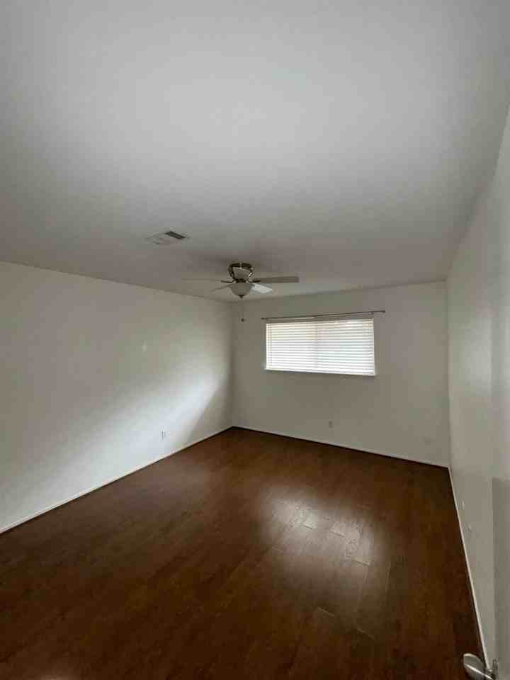 12925 Trail Hollow Dr #12925-2925 - Photo 6 of 24