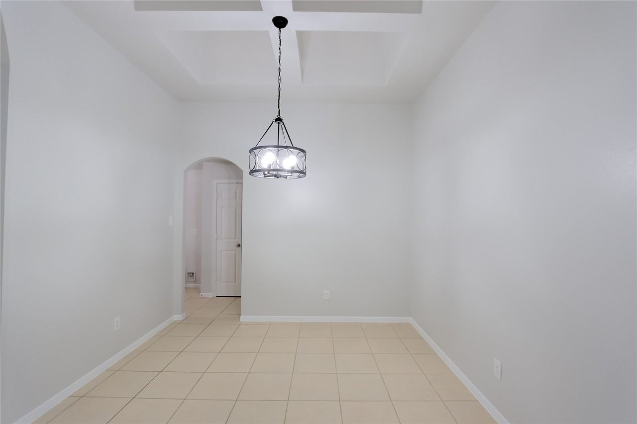 16243 April Ridge Dr #16243 - Photo 3 of 18