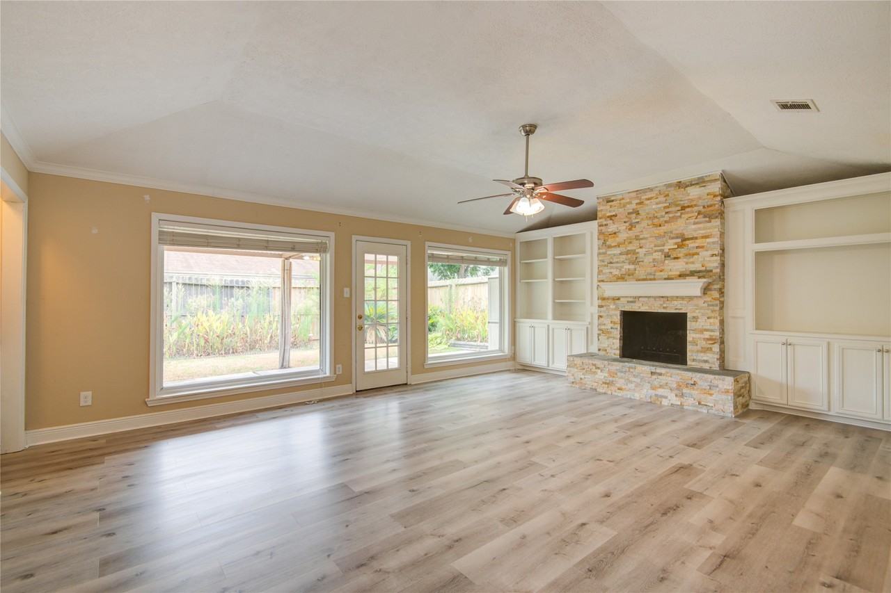 14211 Ella Lee Ln #14211 - Photo 2 of 42