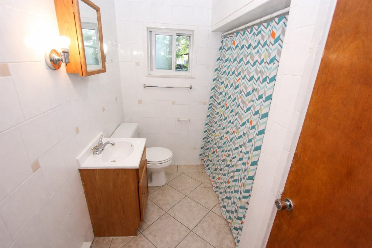 NEVILLE COMMONS -- 159 - Photo 7 of 14