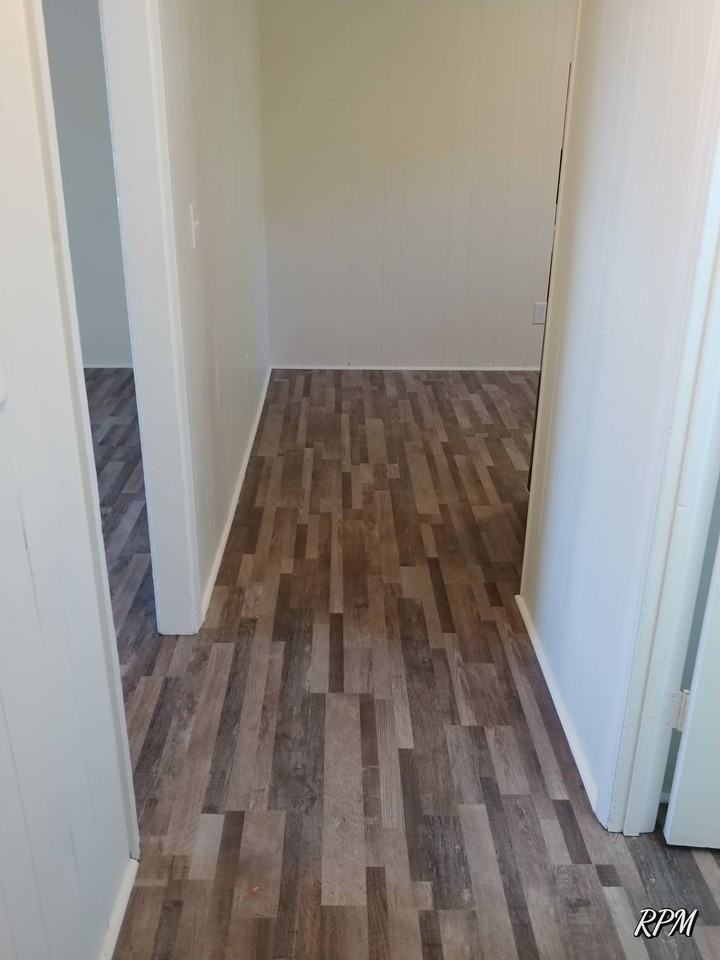 107 Hill Street - Photo 4 of 11