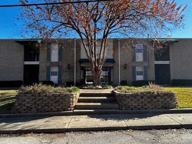 101 North 32nd Avenue - Photo 3 of 4