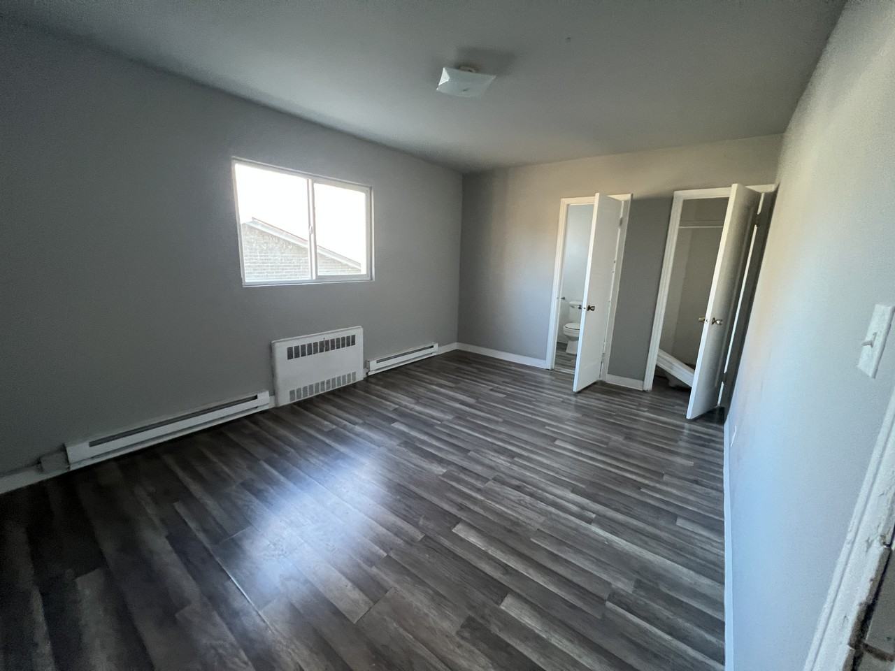 311 Carson Street - Photo 6 of 10