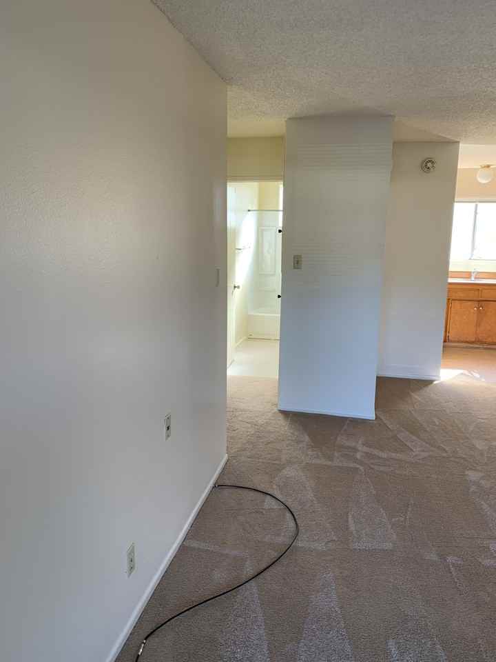 Couper 577 - Photo 3 of 9