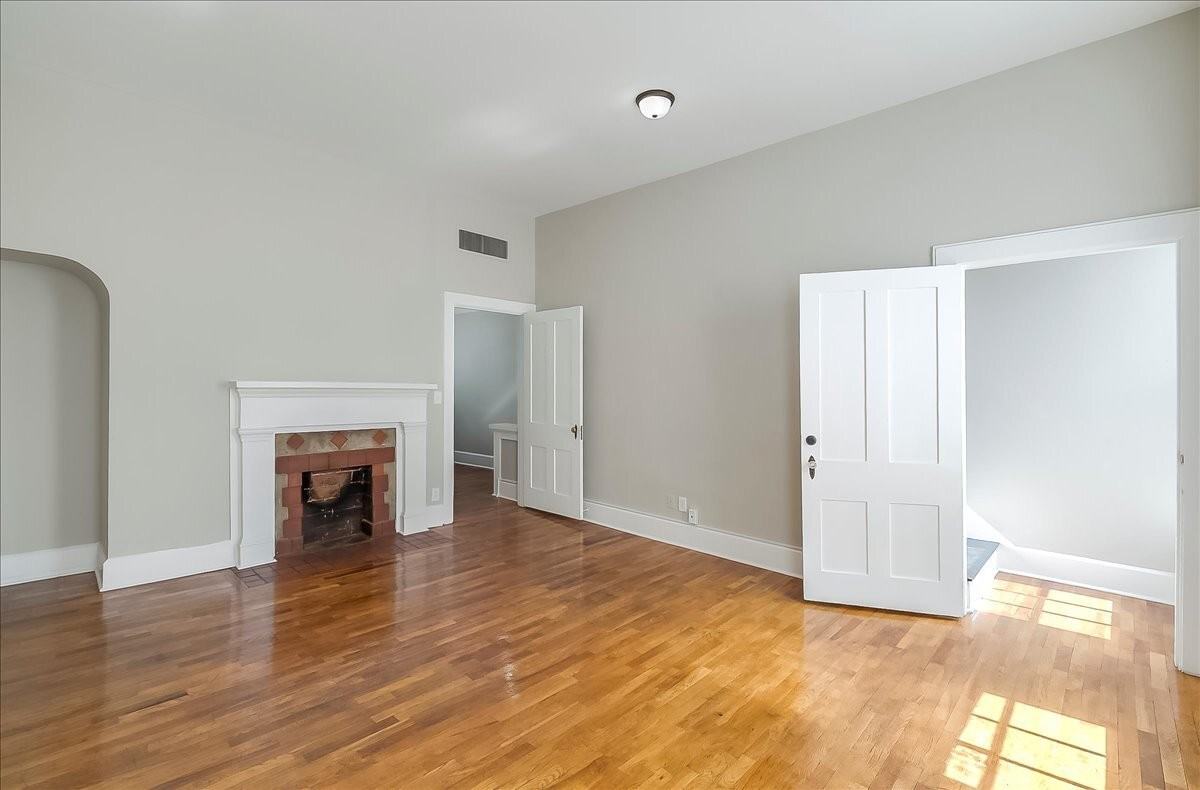 408 Ann Street - Photo 4 of 6