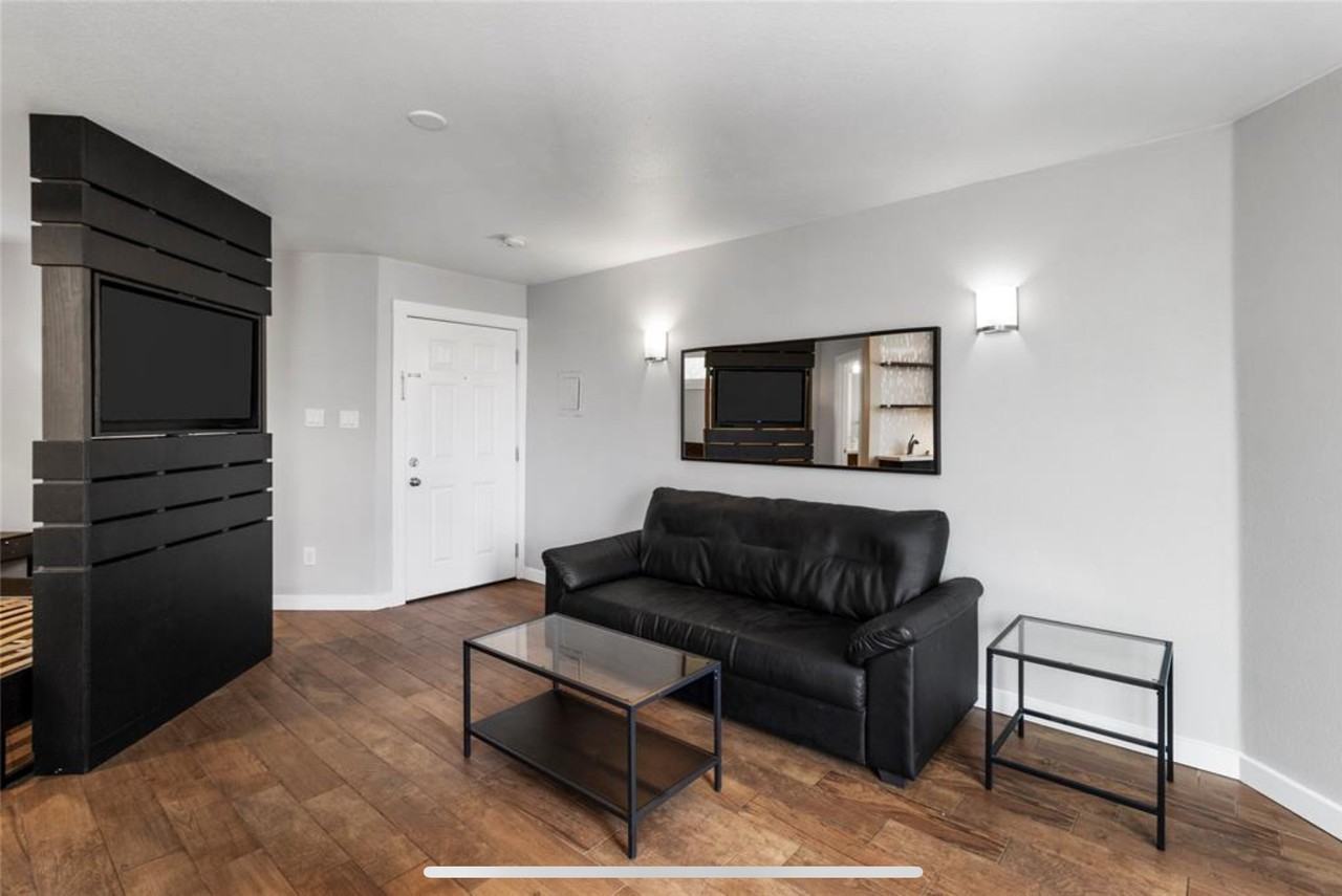 Villa Del Sol - Photo 2 of 29