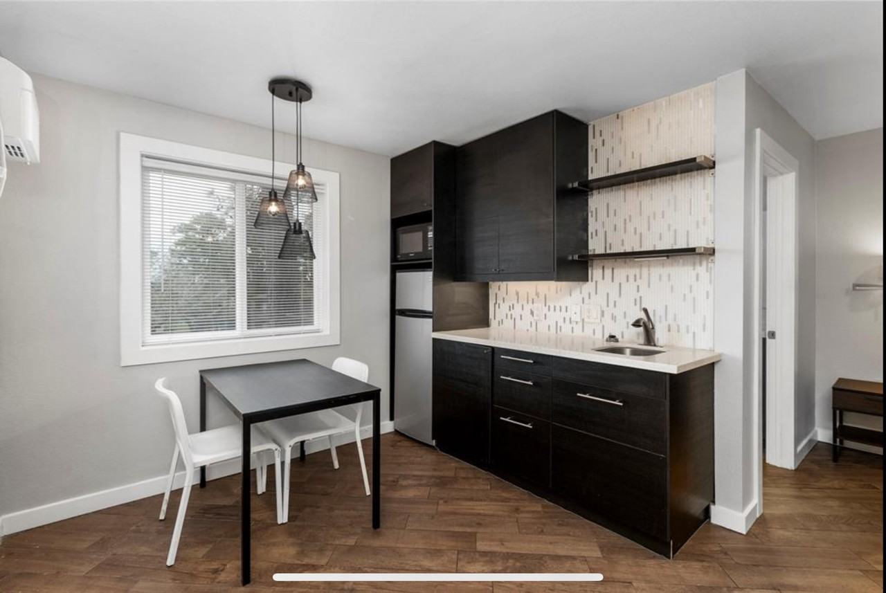 Villa Del Sol - Photo 3 of 29